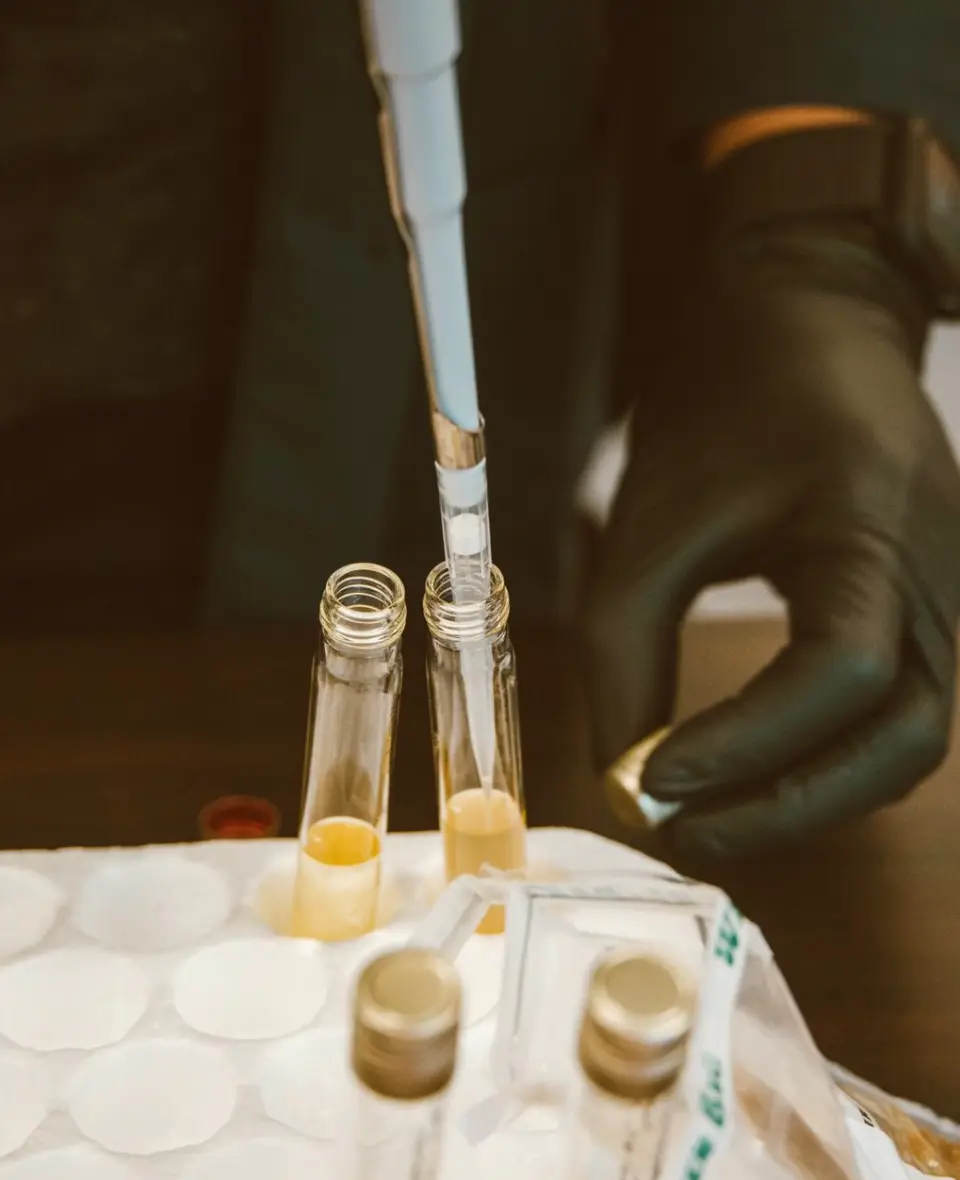 Analyses d'eau : relevé de terrain ou rapport de laboratoire, que choisir ?